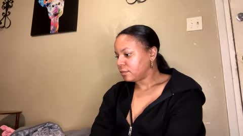 Snapshot of queencreolexo chatting on 3, 12, 2025 queencreolexo online show from 3, 12, 2025