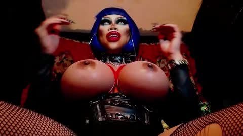 Wanda Luna online show from 5, 12, 2024