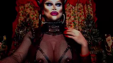 Wanda Luna online show from 9, 12, 2024