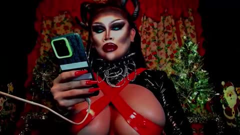 Wanda Luna online show from 11, 12, 2024