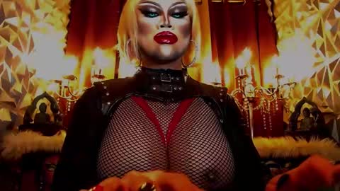 Wanda Luna online show from 1, 2, 2025