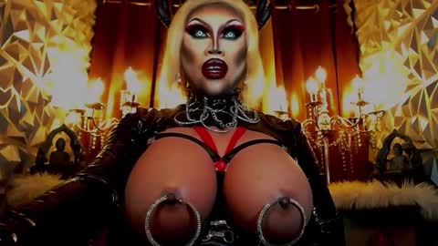 Wanda Luna online show from 12, 2, 2025