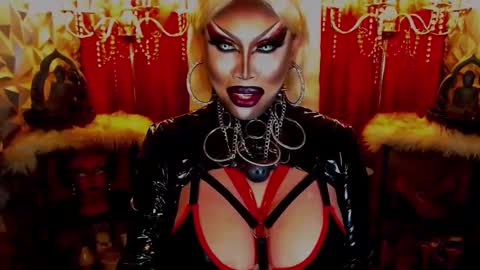 Wanda Luna online show from 8, 3, 2025