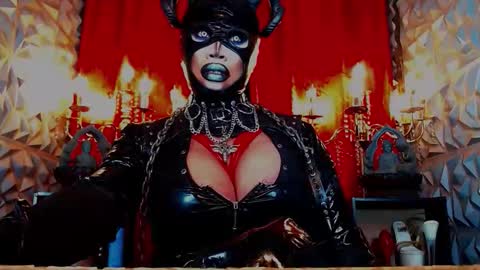 Wanda Luna online show from 11, 9, 2025