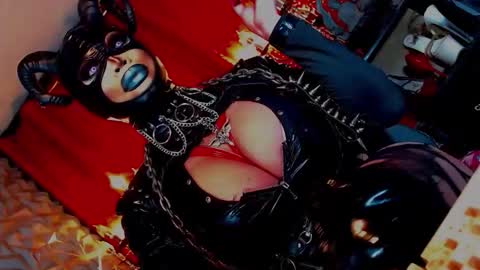 Wanda Luna online show from 13, 9, 2025