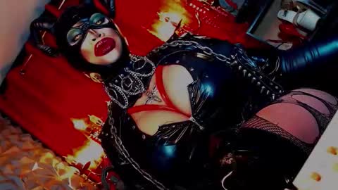 Wanda Luna online show from 16, 9, 2025