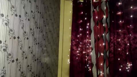 Snapshot of queenfoxylady chatting on 7, 2, 2025 just call me QUEEN and ill be there online show from 7, 2, 2025