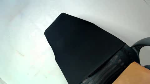 Snapshot of queenfoxylady chatting on 9, 10, 2025 just call me QUEEN and ill be there online show from 9, 10, 2025