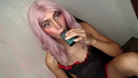 Snapshot of queenfoxylady chatting on 22, 10, 2025 just call me QUEEN and ill be there online show from 22, 10, 2025