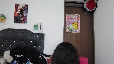 QUEENJEENN online show from 5, 5, 2026