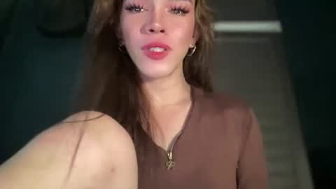 Snapshot of queenn_xxx chatting on 25, 11, 2025 QUEEN online show from 25, 11, 2025