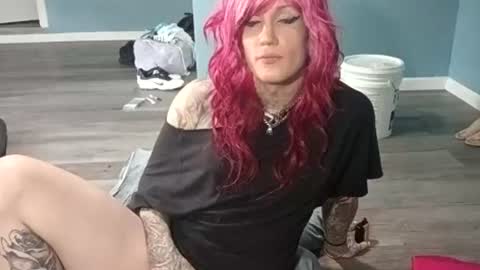 queenofdestruction online show from 4, 8, 2026