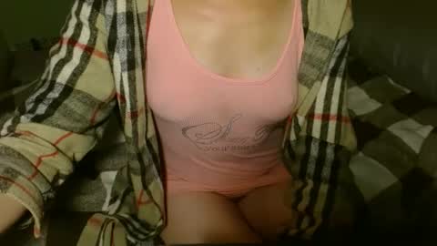 queenoftenderness online show from 29, 9, 2025