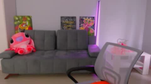 Snapshot of queenofthesense chatting on 17, 10, 2025 Patricia online show from 17, 10, 2025