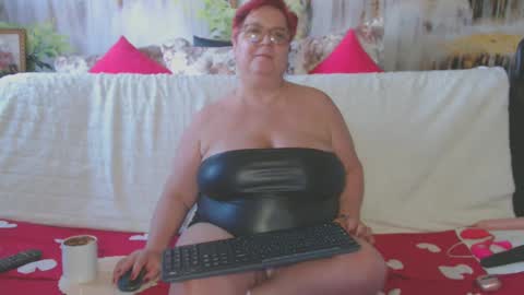 QueenPammy online show from 17, 1, 2025