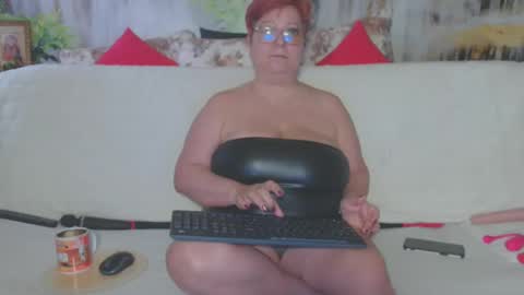 QueenPammy online show from 25, 1, 2025