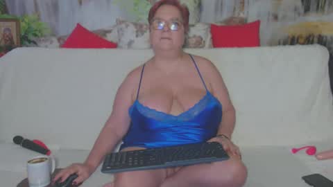 QueenPammy online show from 3, 2, 2025