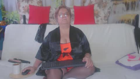 QueenPammy online show from 1, 10, 2025
