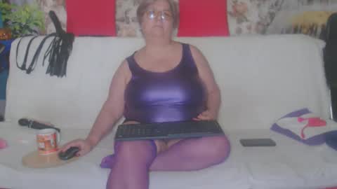 QueenPammy online show from 8, 10, 2025