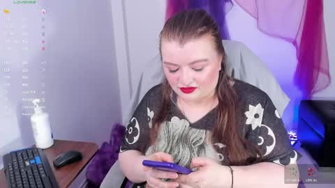 Snapshot of queensami7 chatting on 25, 4, 2026 Samantha online show from 25, 4, 2026
