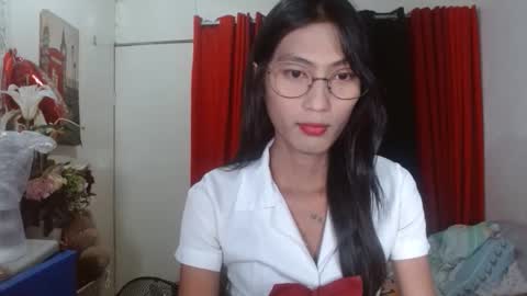 Snapshot of queensteffi chatting on 9, 9, 2025 queensteffi online show from 9, 9, 2025