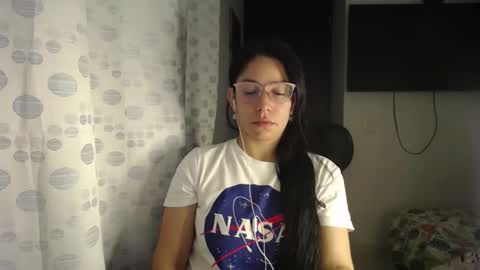 Snapshot of queenvictoria2023 chatting on 30, 5, 2026 Paola online show from 30, 5, 2026