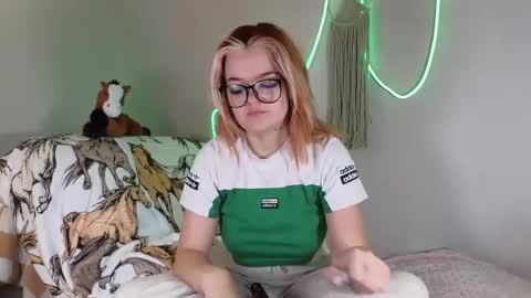 Snapshot of quervoqueen1 chatting on 18, 12, 2024 Bri online show from 18, 12, 2024