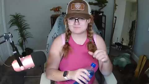 Snapshot of quervoqueen1 chatting on 18, 2, 2026 Bri online show from 18, 2, 2026