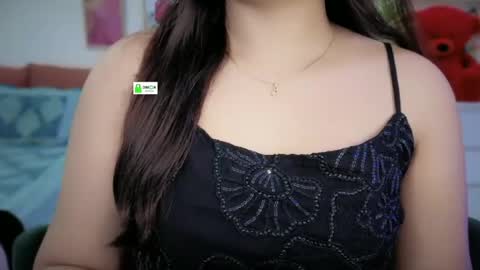 Snapshot of quest_queen chatting on 21, 7, 2026 zaara online show from 21, 7, 2026
