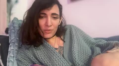Snapshot of quickandcurious chatting on 10, 6, 2026 quickandcurious online show from 10, 6, 2026