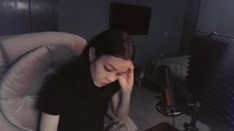 Snapshot of quietluxury chatting on 19, 4, 2026 quietluxury online show from 19, 4, 2026