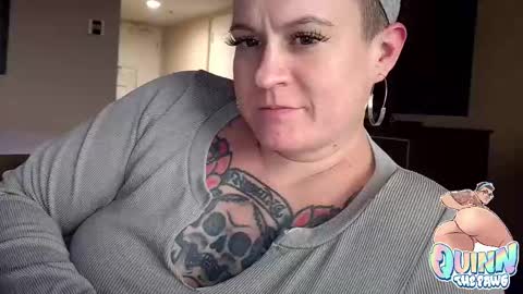 Snapshot of quinnofspades chatting on 10, 11, 2025 quinnofspades online show from 10, 11, 2025