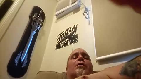 quivering_member online show from 2, 12, 2024