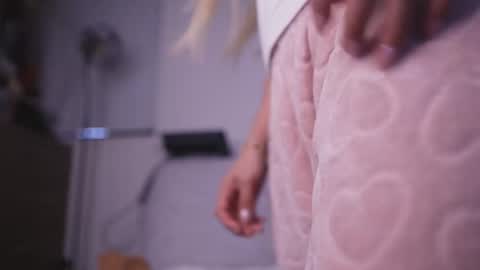 RACHEL BLAKE online show from 21, 9, 2025