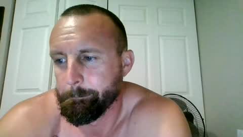 r_shackleford15 online show from 9, 7, 2026