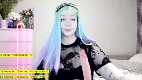 Snapshot of raaaaaaawr chatting on 8, 3, 2025 - online show from 8, 3, 2025