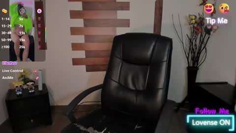 Snapshot of racheladamsxx25 chatting on 3, 11, 2025 Call me rachel online show from 3, 11, 2025