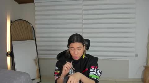 Snapshot of rachell_criss chatting on 30, 11, 2025 Rachell online show from 30, 11, 2025