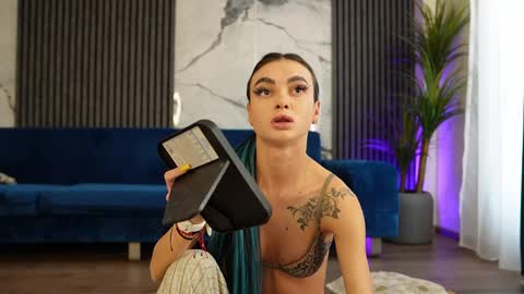 Snapshot of rachelravee chatting on 23, 4, 2026 Ann online show from 23, 4, 2026