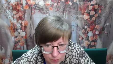 Snapshot of radachudna chatting on 21, 4, 2026 RadaChudna online show from 21, 4, 2026