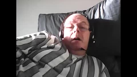 Snapshot of rader50 chatting on 1, 11, 2025 rader50 online show from 1, 11, 2025