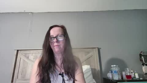 Snapshot of radiantpeachgoddess chatting on 15, 2, 2025 Radiant Peach Goddess online show from 15, 2, 2025