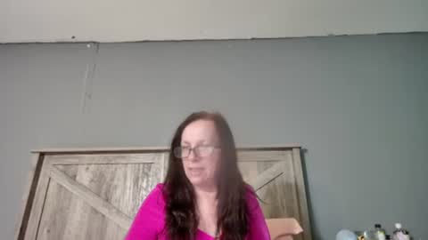 Snapshot of radiantpeachgoddess chatting on 24, 2, 2025 Radiant Peach Goddess online show from 24, 2, 2025