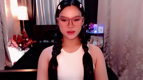 Snapshot of raeganclinton chatting on 8, 10, 2025 raeganclinton online show from 8, 10, 2025