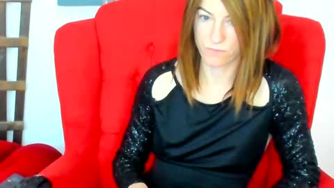 Snapshot of raemonnay chatting on 24, 2, 2025 raemonnay online show from 24, 2, 2025