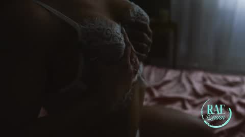 Rae Quinn and Doctor Dustin online show from 1, 4, 2026