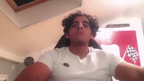 Snapshot of raes69 chatting on 5, 1, 2025 raes online show from 5, 1, 2025