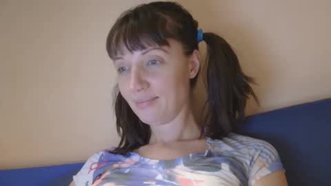 Rafaella online show from 9, 4, 2026