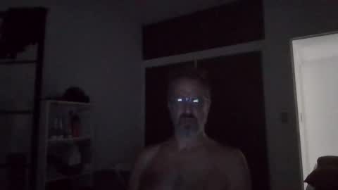 Snapshot of rafaelsel chatting on 3, 11, 2025 Big Uncle Jungle online show from 3, 11, 2025