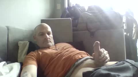 Snapshot of ragingzef69 chatting on 10, 11, 2025 Bigthickdickinvic online show from 10, 11, 2025